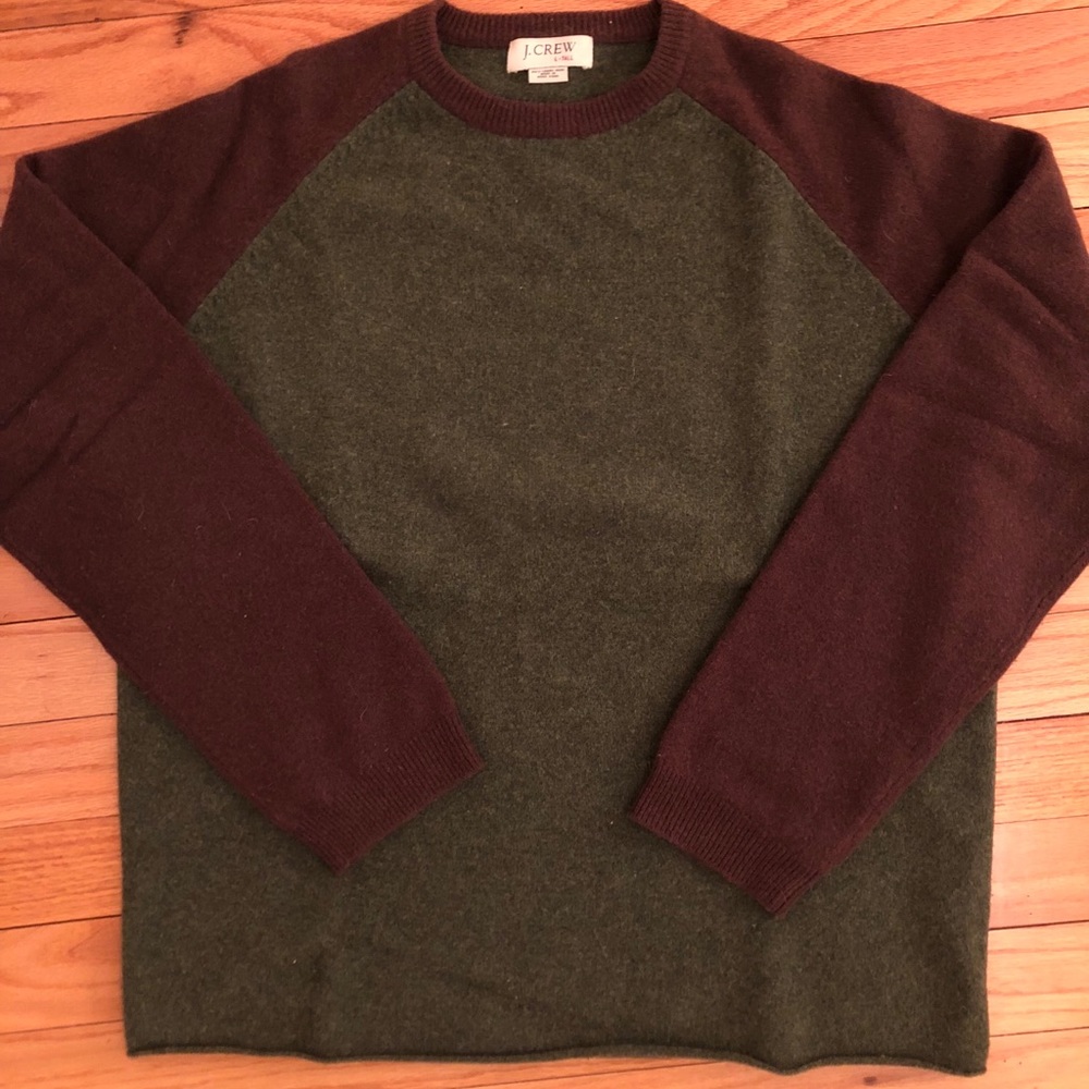 J. Crew men’s 100% lambs wool sweater Large Tall